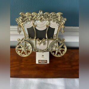 NWT Bath&Body Disney Princess Carriage Wallflower Projector and nightlight